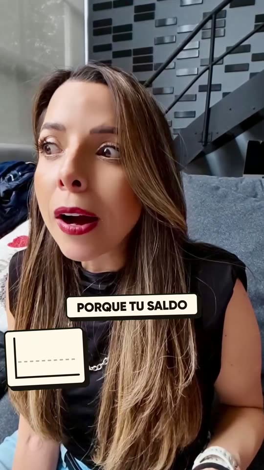 Reel de Aleli Gallardo, asesora financiera, con subtítulos y motion graphics